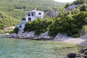 Apartments by the sea Cove Vela Prapratna (Peljesac) - 10106